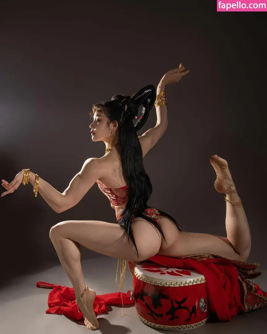 Yuan Herong / yuanherong.1229 Onlyfans Photo Gallery 