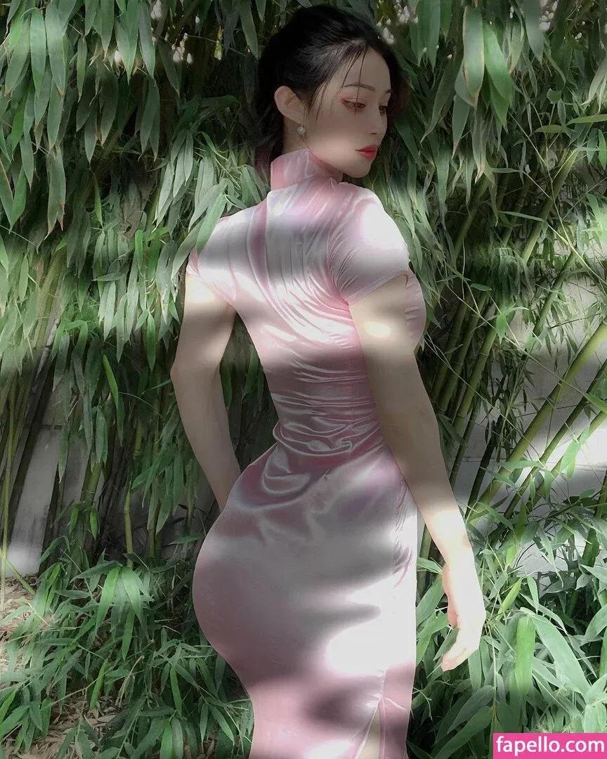 Yuan Herong / yuanherong.1229 Onlyfans Photo Gallery 