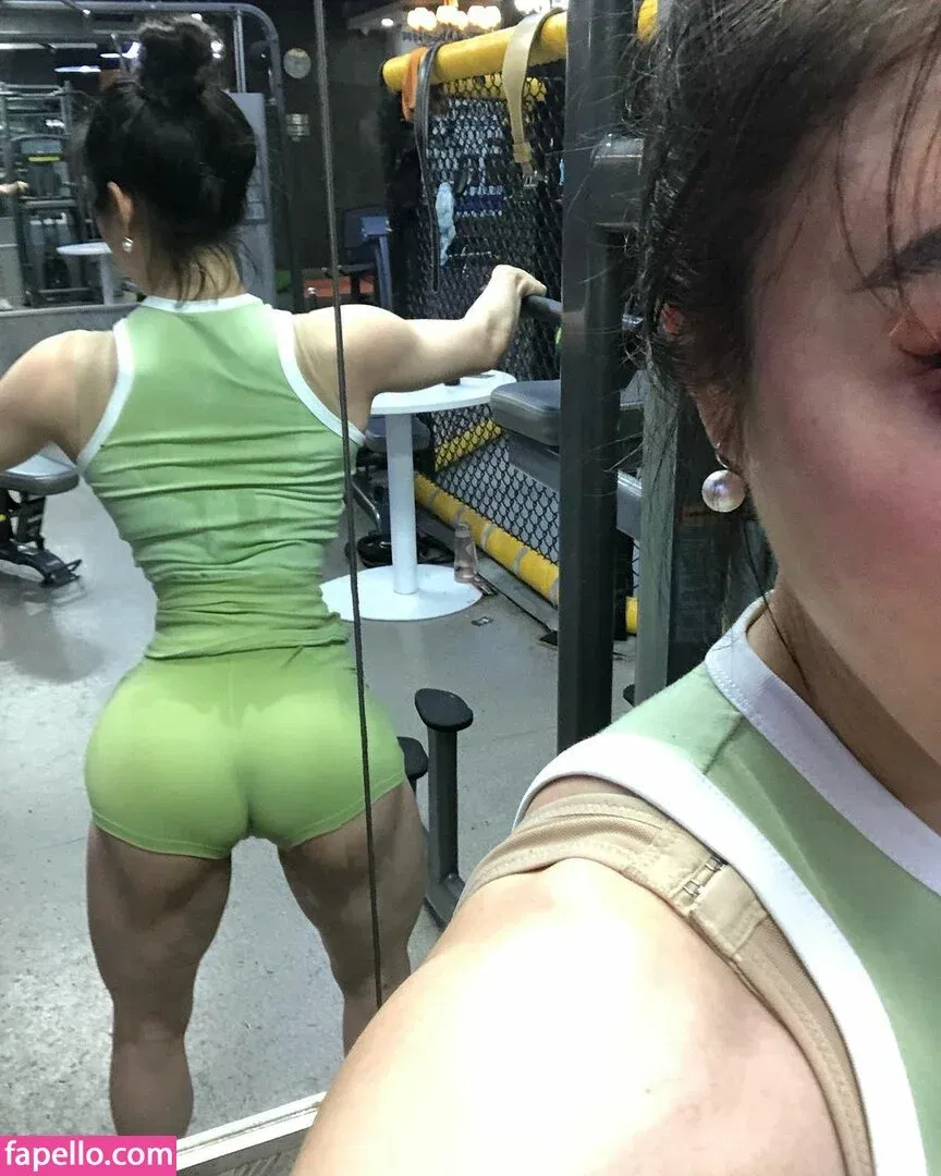 Yuan Herong / yuanherong.1229 Onlyfans Photo Gallery 