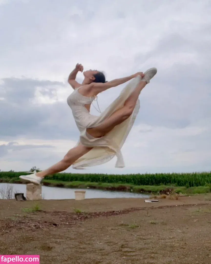 Yuan Herong / yuanherong.1229 Onlyfans Photo Gallery 