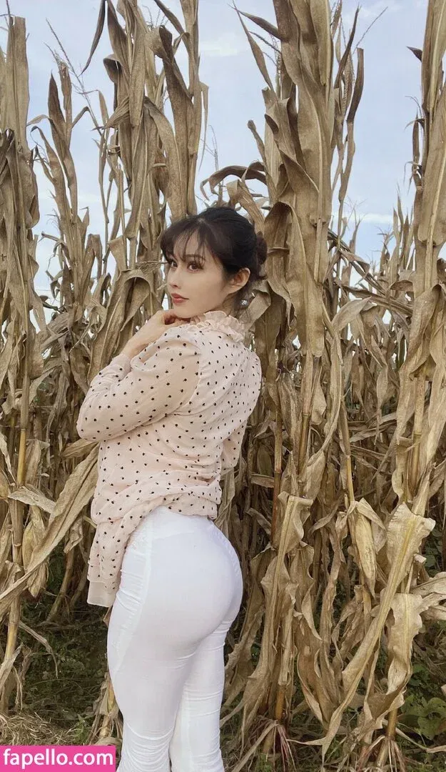 Yuan Herong / yuanherong.1229 Onlyfans Photo Gallery 