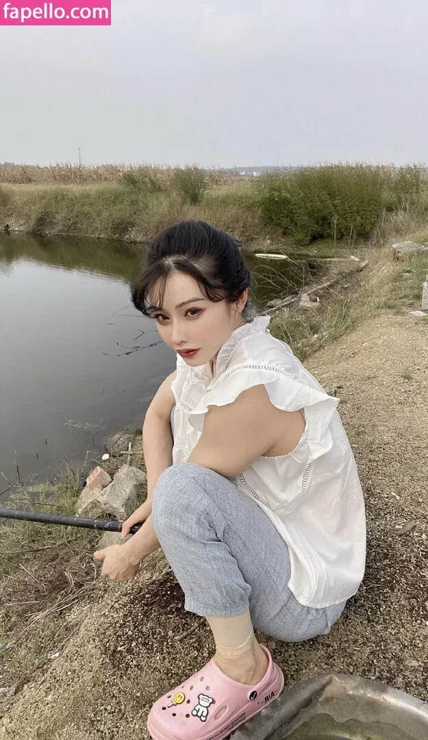 Yuan Herong / yuanherong.1229 Onlyfans Photo Gallery 