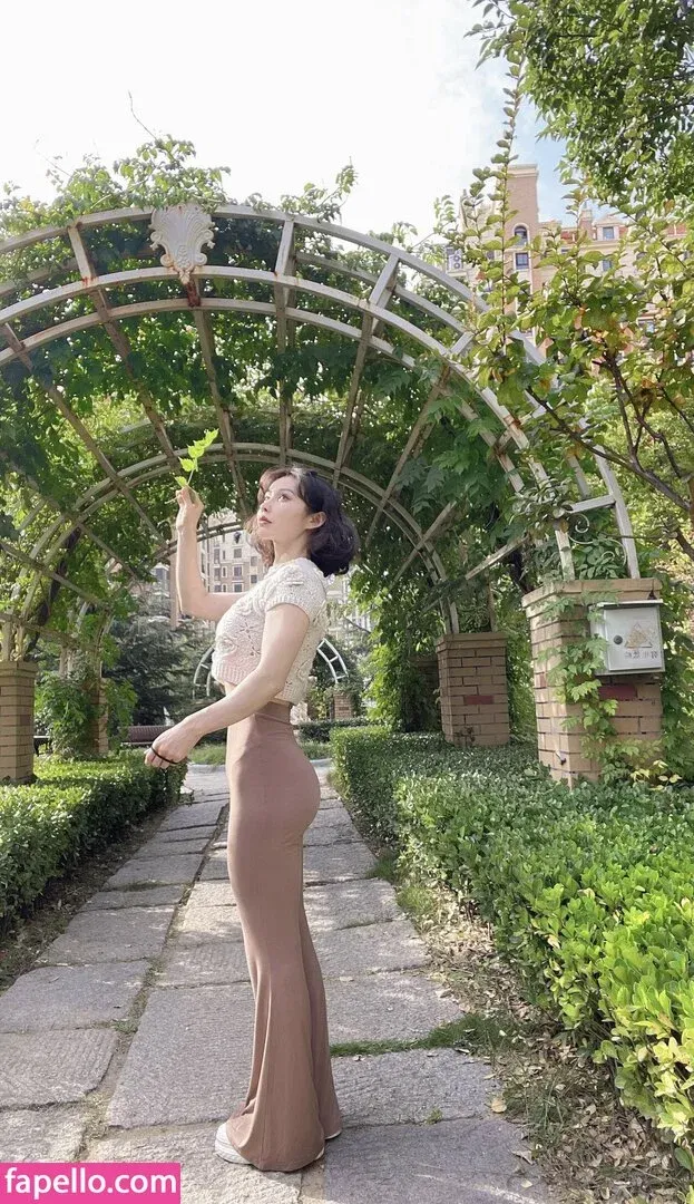 Yuan Herong / yuanherong.1229 Onlyfans Photo Gallery 