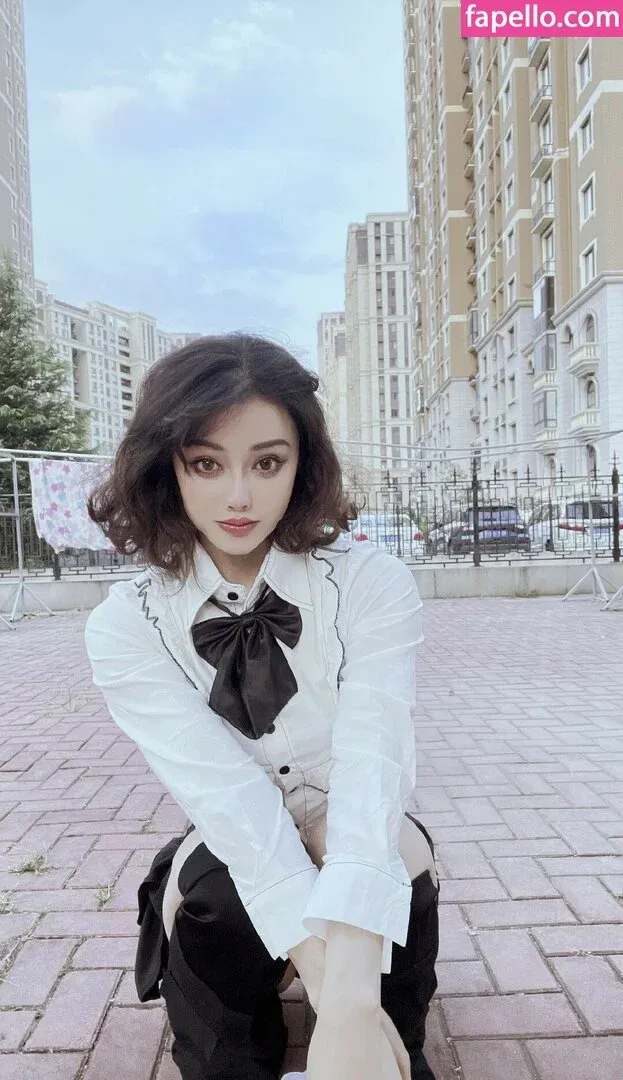 Yuan Herong / yuanherong.1229 Onlyfans Photo Gallery 