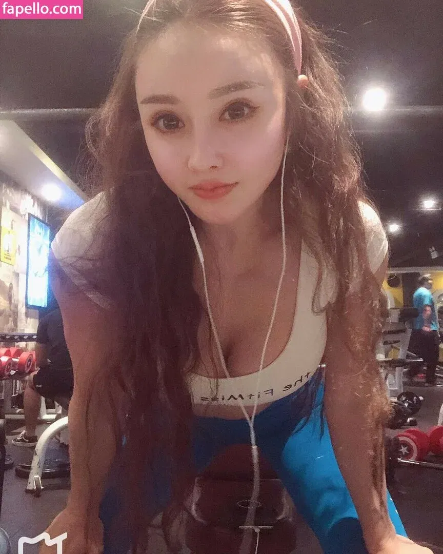 Yuan Herong / yuanherong.1229 Onlyfans Photo Gallery 