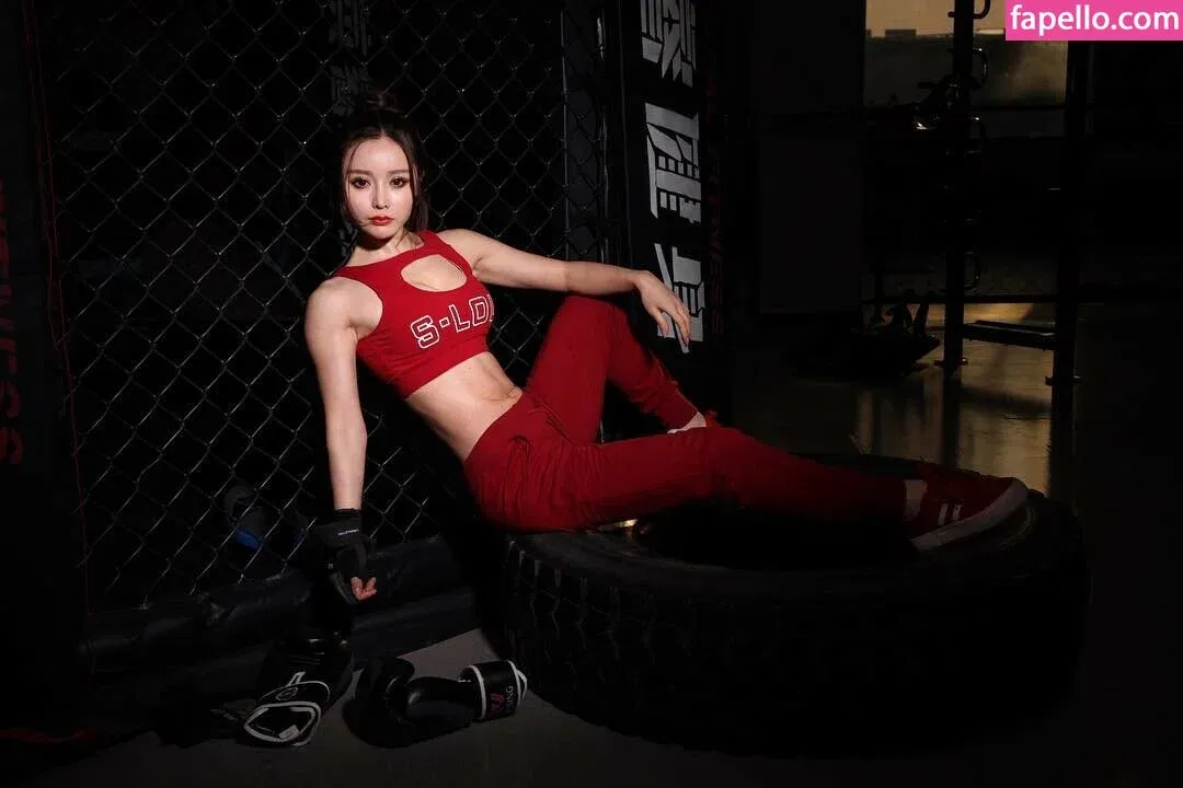 Yuan Herong / yuanherong.1229 Onlyfans Photo Gallery 