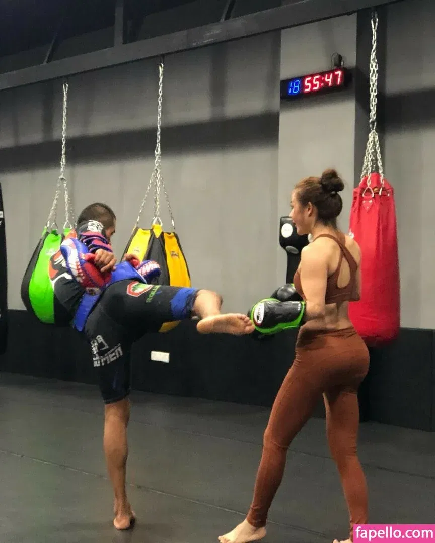 Yuan Herong / yuanherong.1229 Onlyfans Photo Gallery 