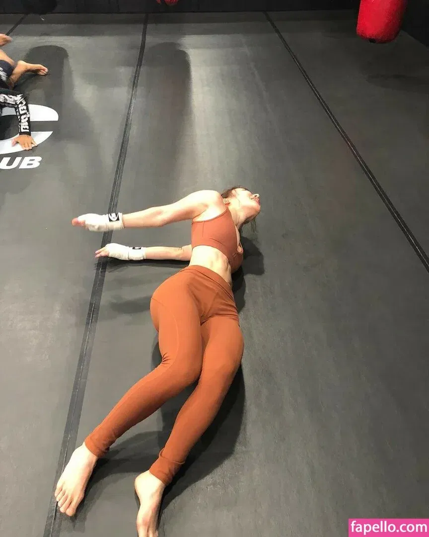 Yuan Herong / yuanherong.1229 Onlyfans Photo Gallery 