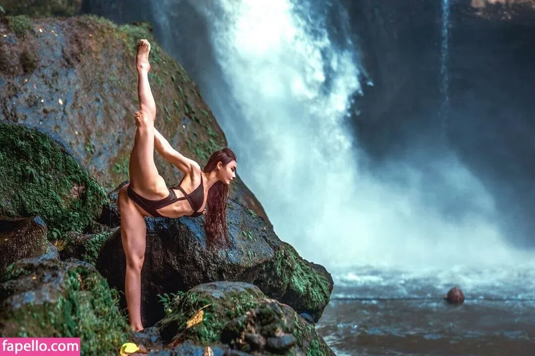 Yuan Herong / yuanherong.1229 Onlyfans Photo Gallery 