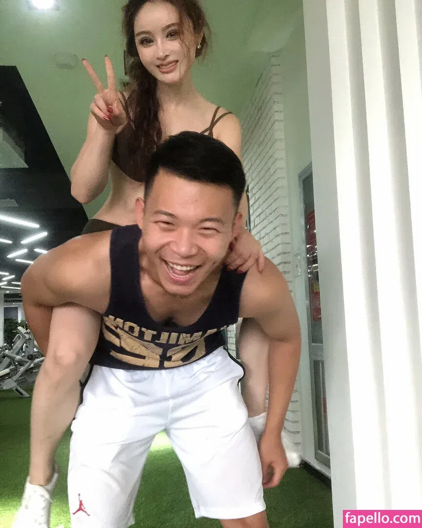 Yuan Herong / yuanherong.1229 Onlyfans Photo Gallery 