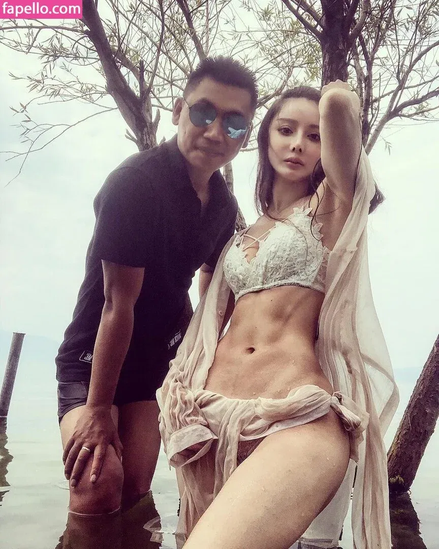 Yuan Herong / yuanherong.1229 Onlyfans Photo Gallery 