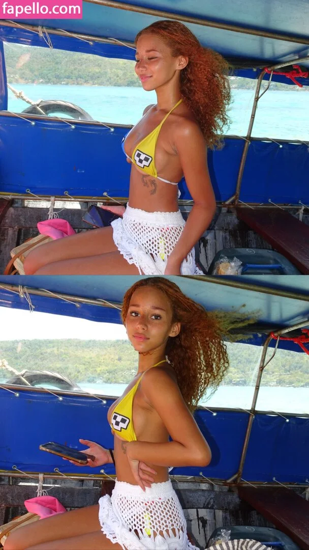 Chevelly / Vellyyx / rosechevelle Onlyfans Photo Gallery 