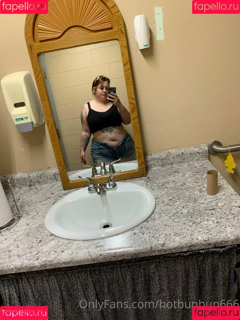 hotbunbun666 Onlyfans Photo Gallery 