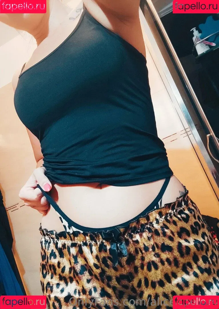 alice210194 Onlyfans Photo Gallery 