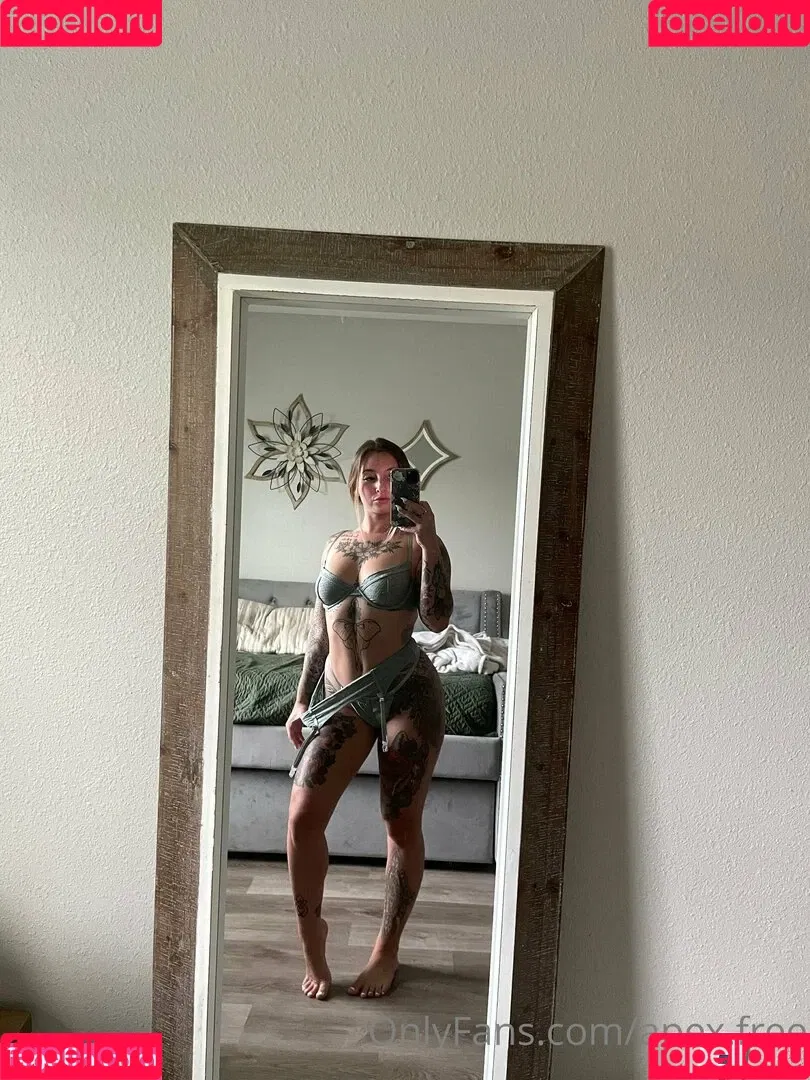 Apex_Suicide / Sasha Alexandria / sasha_alexandria23 Onlyfans Photo Gallery 