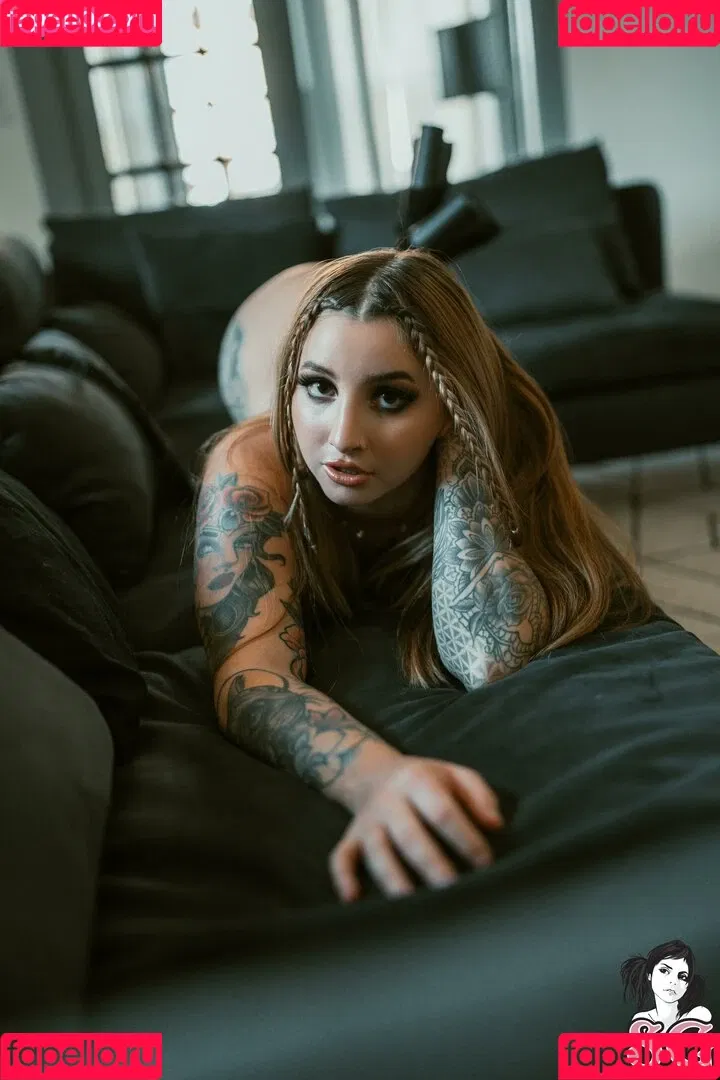 Apex_Suicide / Sasha Alexandria / sasha_alexandria23 Onlyfans Photo Gallery 