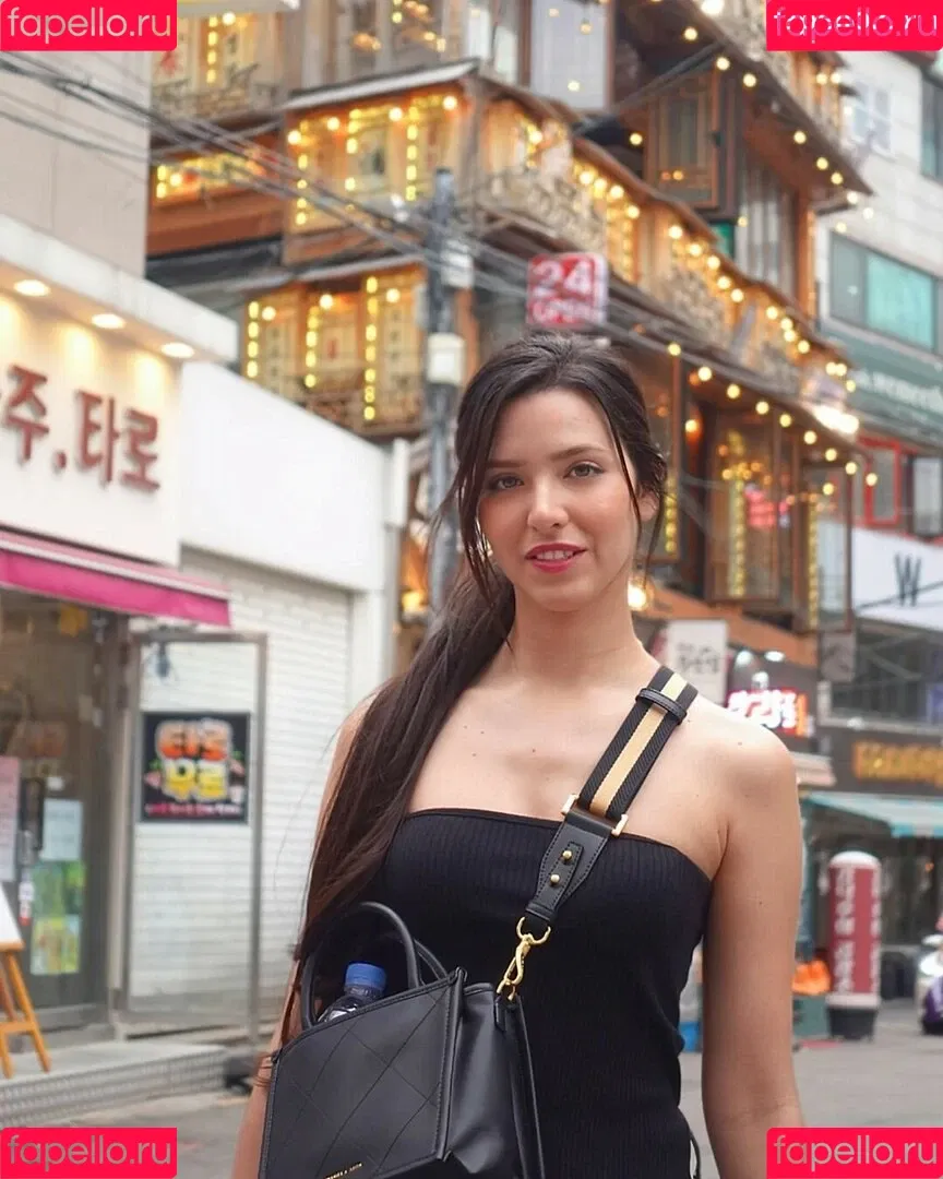 ASMR Glow / Sharon Dubois / asmr_glow / asmrglow / asmrglow_ Onlyfans Photo Gallery 