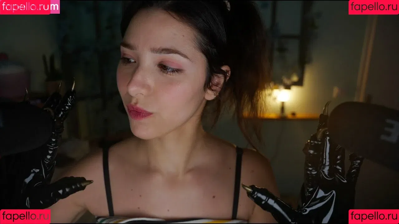 ASMR Glow / Sharon Dubois / asmr_glow / asmrglow / asmrglow_ Onlyfans Photo Gallery 