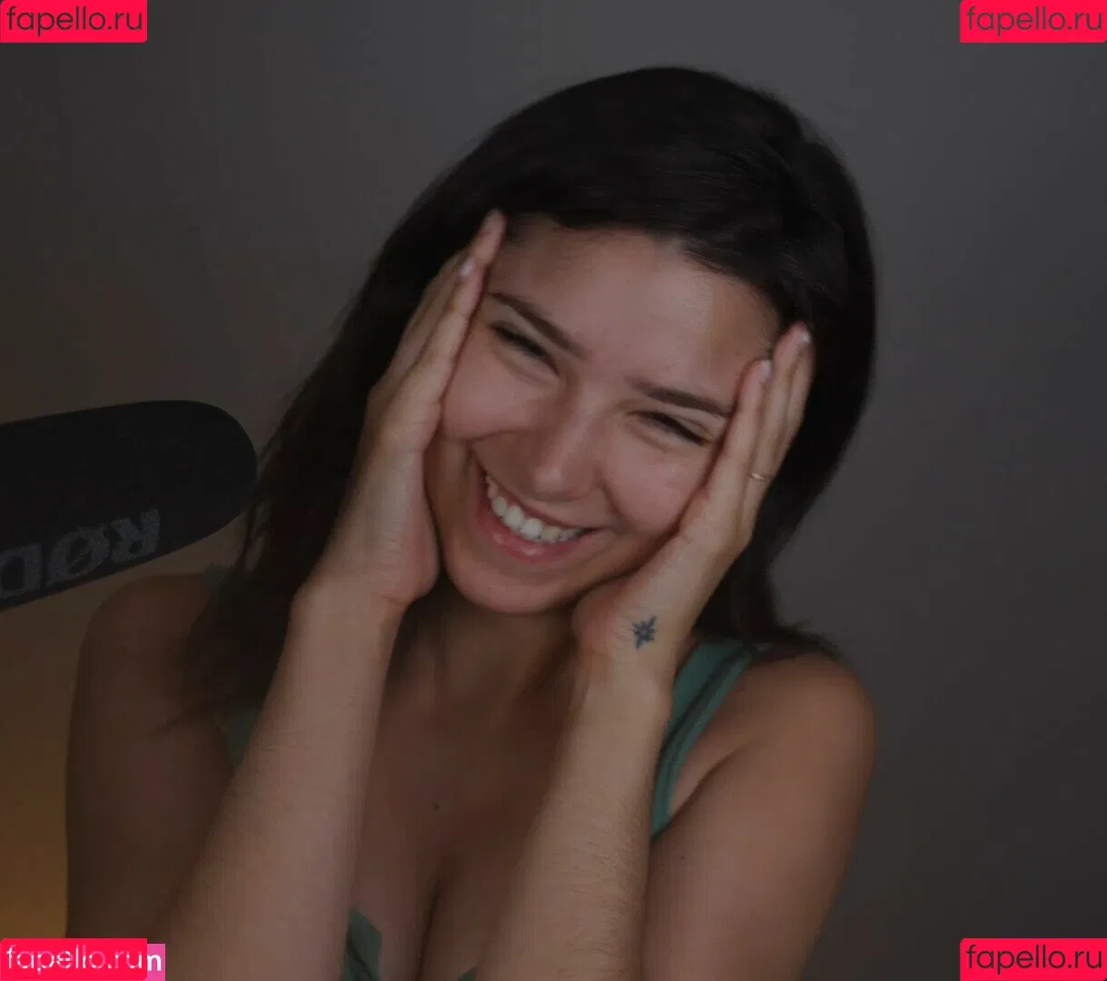 ASMR Glow / Sharon Dubois / asmr_glow / asmrglow / asmrglow_ Onlyfans Photo Gallery 