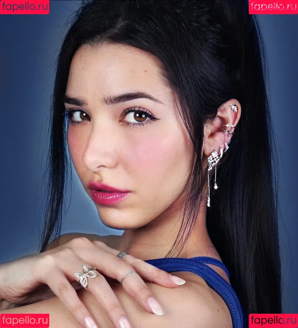 ASMR Glow / Sharon Dubois / asmr_glow / asmrglow / asmrglow_ Onlyfans Photo Gallery 