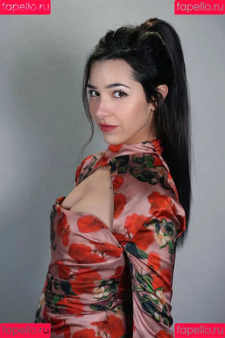 ASMR Glow / Sharon Dubois / asmr_glow / asmrglow / asmrglow_ Onlyfans Photo Gallery 