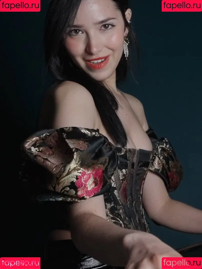ASMR Glow / Sharon Dubois / asmr_glow / asmrglow / asmrglow_ Onlyfans Photo Gallery 
