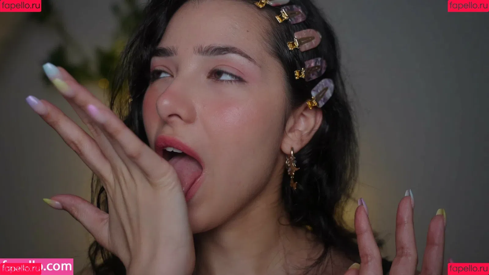 ASMR Glow / Sharon Dubois / asmr_glow / asmrglow / asmrglow_ Onlyfans Photo Gallery 