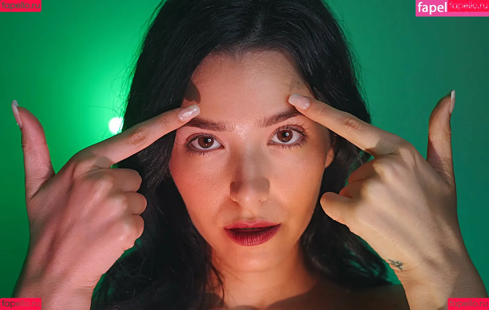 ASMR Glow / Sharon Dubois / asmr_glow / asmrglow / asmrglow_ Onlyfans Photo Gallery 