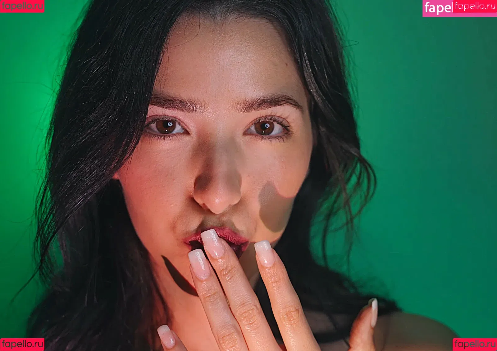 ASMR Glow / Sharon Dubois / asmr_glow / asmrglow / asmrglow_ Onlyfans Photo Gallery 