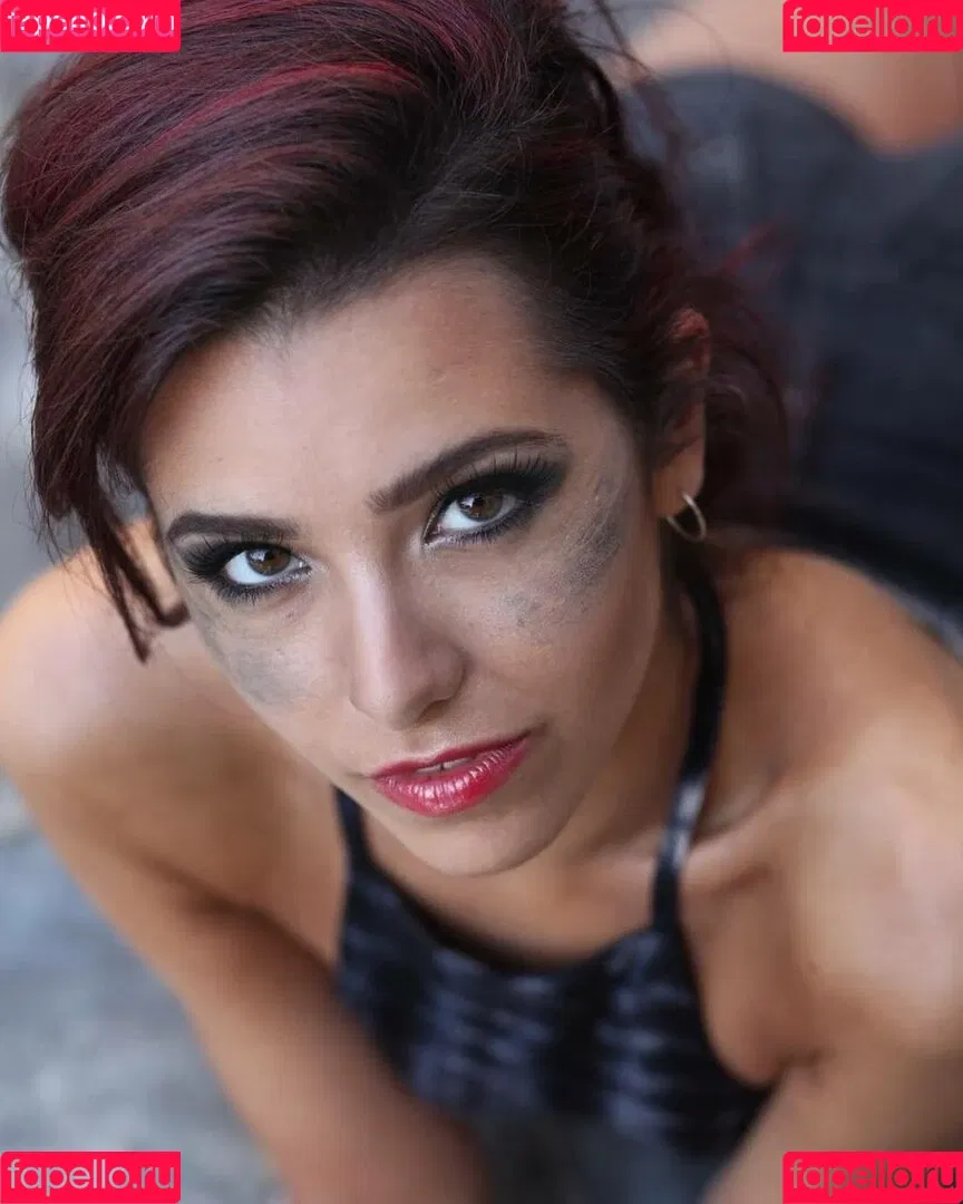 ASMR Glow / Sharon Dubois / asmr_glow / asmrglow / asmrglow_ Onlyfans Photo Gallery 
