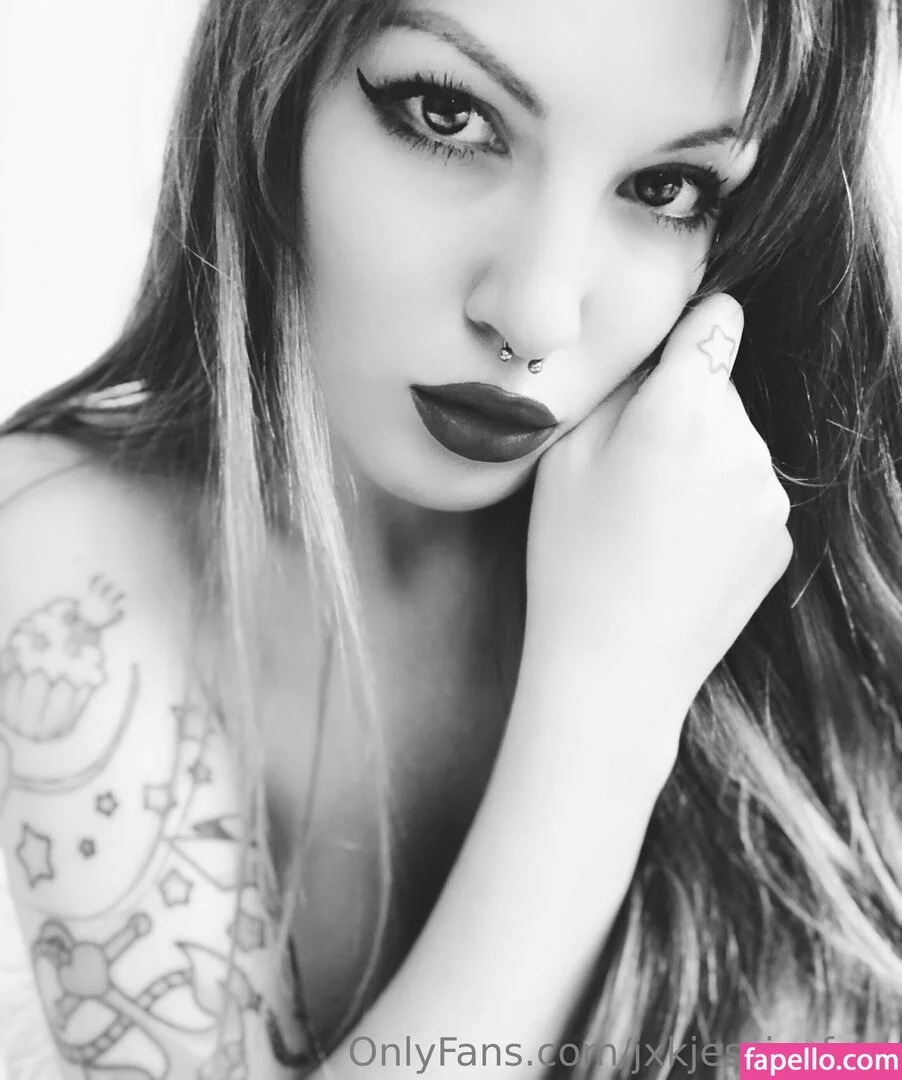 jxkjessicafree / prettylttlelady Onlyfans Photo Gallery 