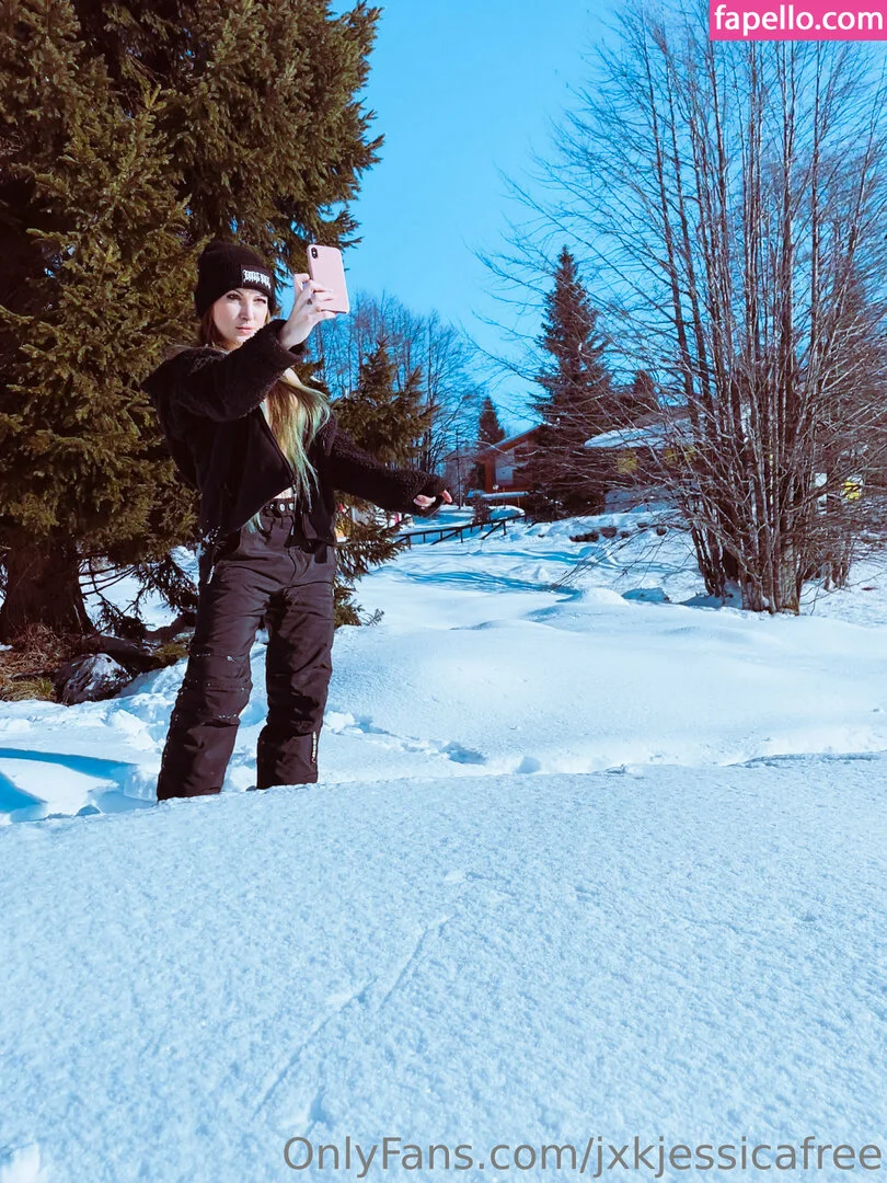 jxkjessicafree / prettylttlelady Onlyfans Photo Gallery 