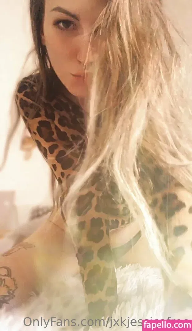 jxkjessicafree / prettylttlelady Onlyfans Photo Gallery 