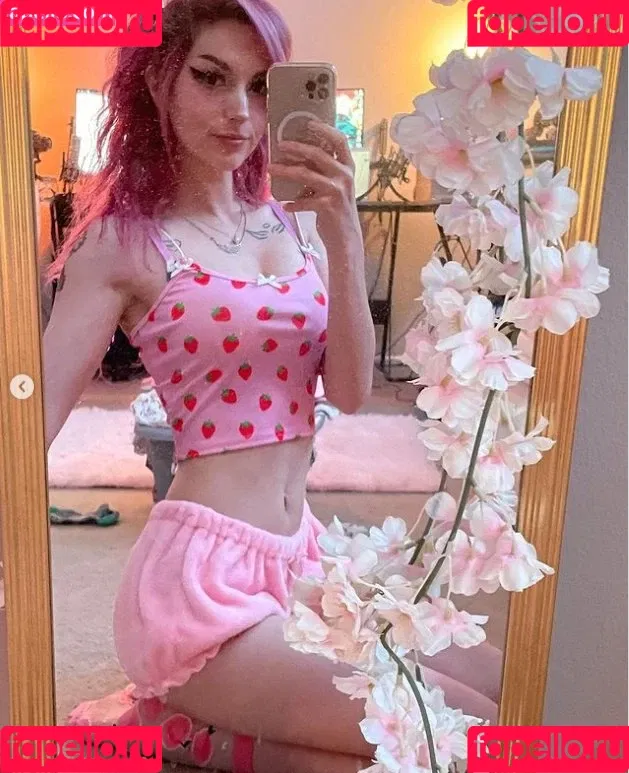 Busy B ASMR / busybasmr Onlyfans Photo Gallery 