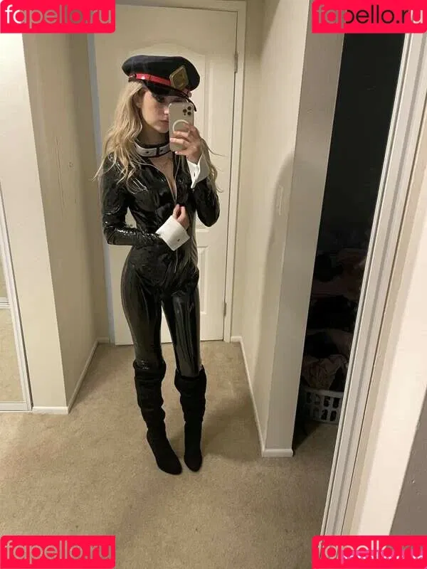 Busy B ASMR / busybasmr Onlyfans Photo Gallery 