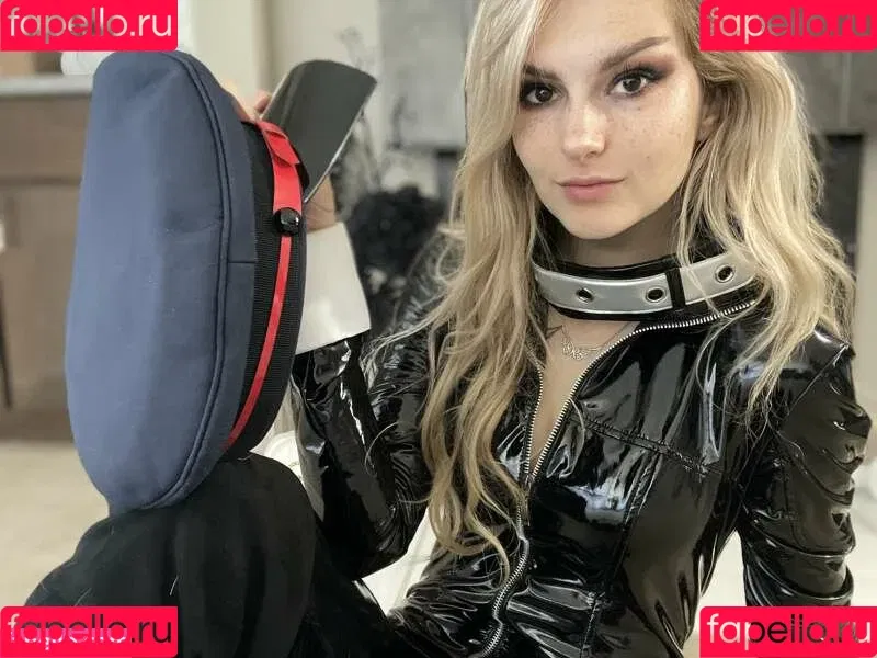 Busy B ASMR / busybasmr Onlyfans Photo Gallery 