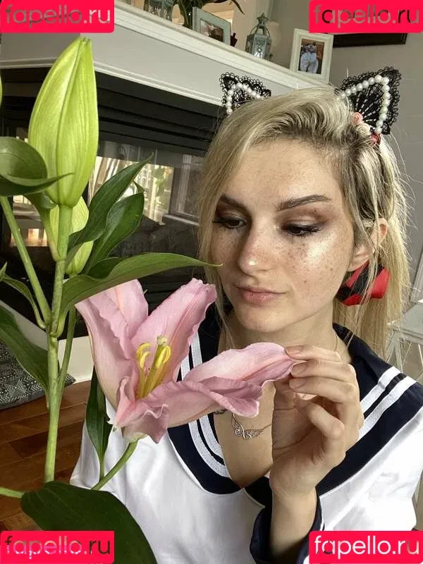 Busy B ASMR / busybasmr Onlyfans Photo Gallery 