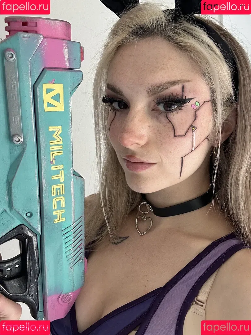Busy B ASMR / busybasmr Onlyfans Photo Gallery 