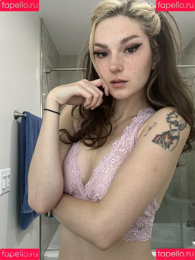 Busy B ASMR / busybasmr Onlyfans Photo Gallery 