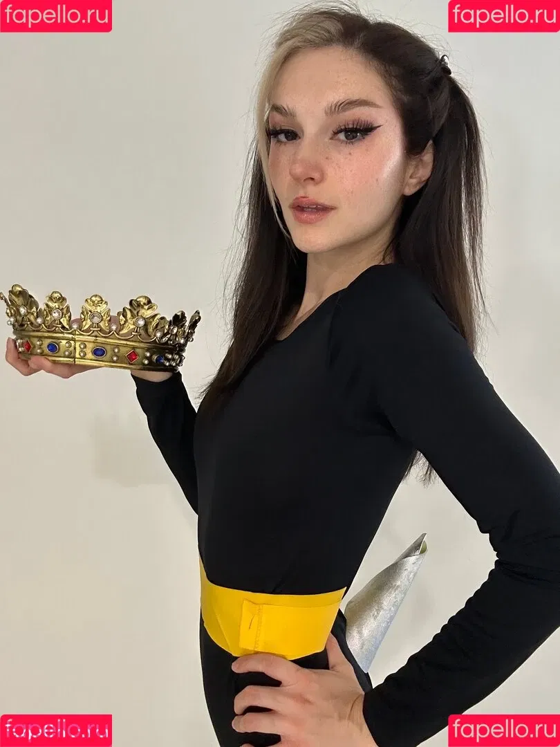 Busy B ASMR / busybasmr Onlyfans Photo Gallery 