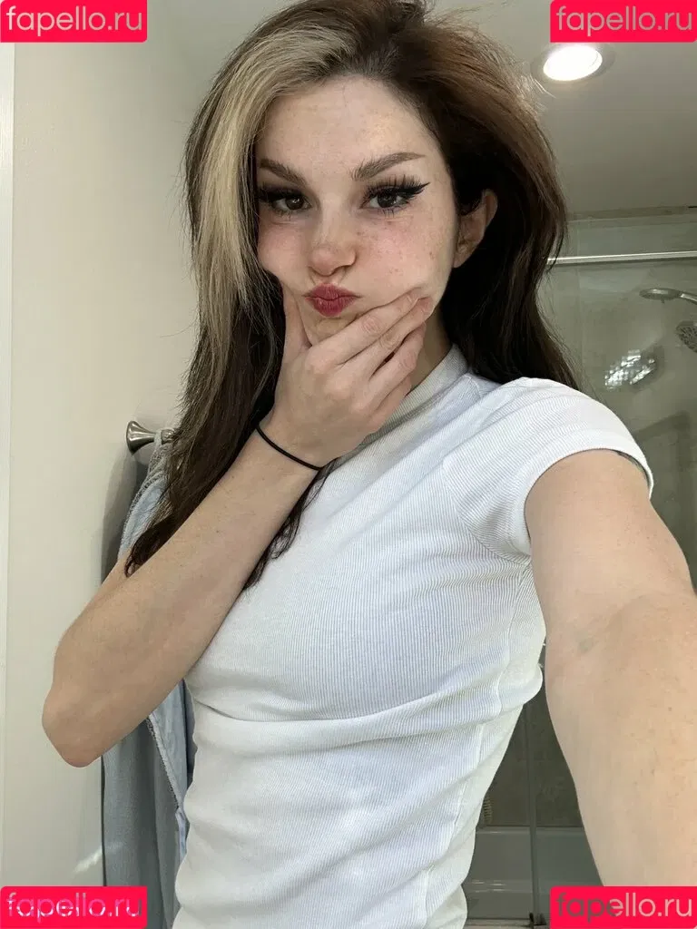 Busy B ASMR / busybasmr Onlyfans Photo Gallery 