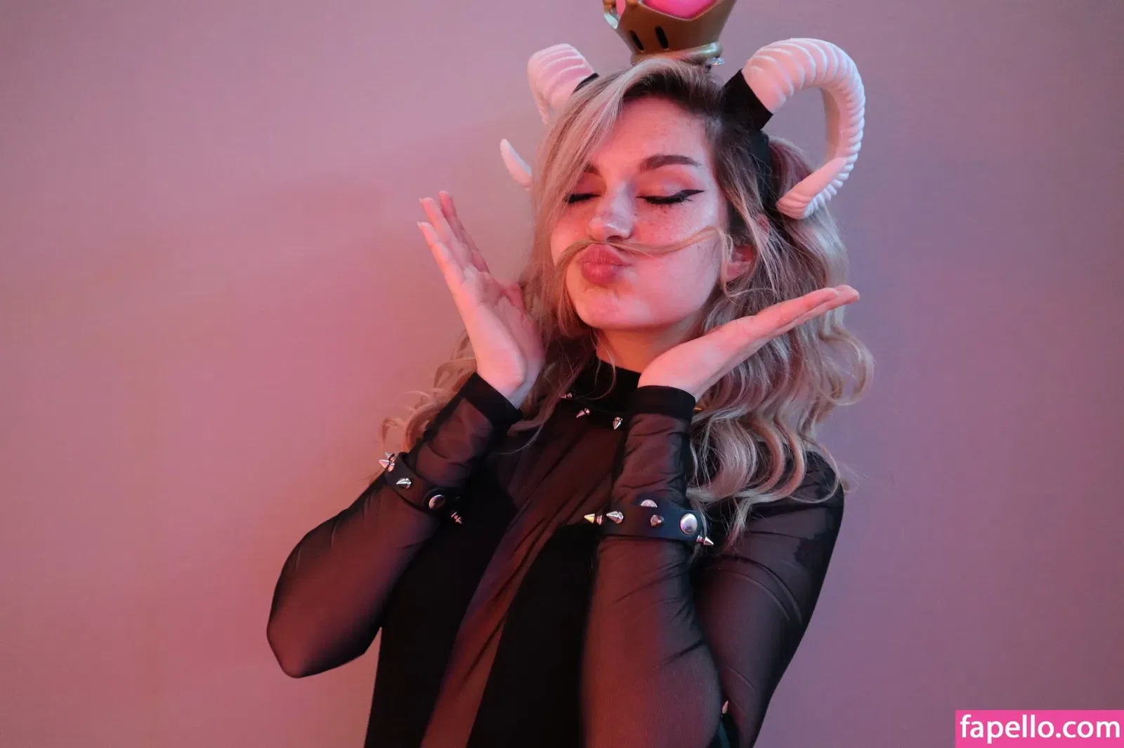 Busy B ASMR / busybasmr Onlyfans Photo Gallery 