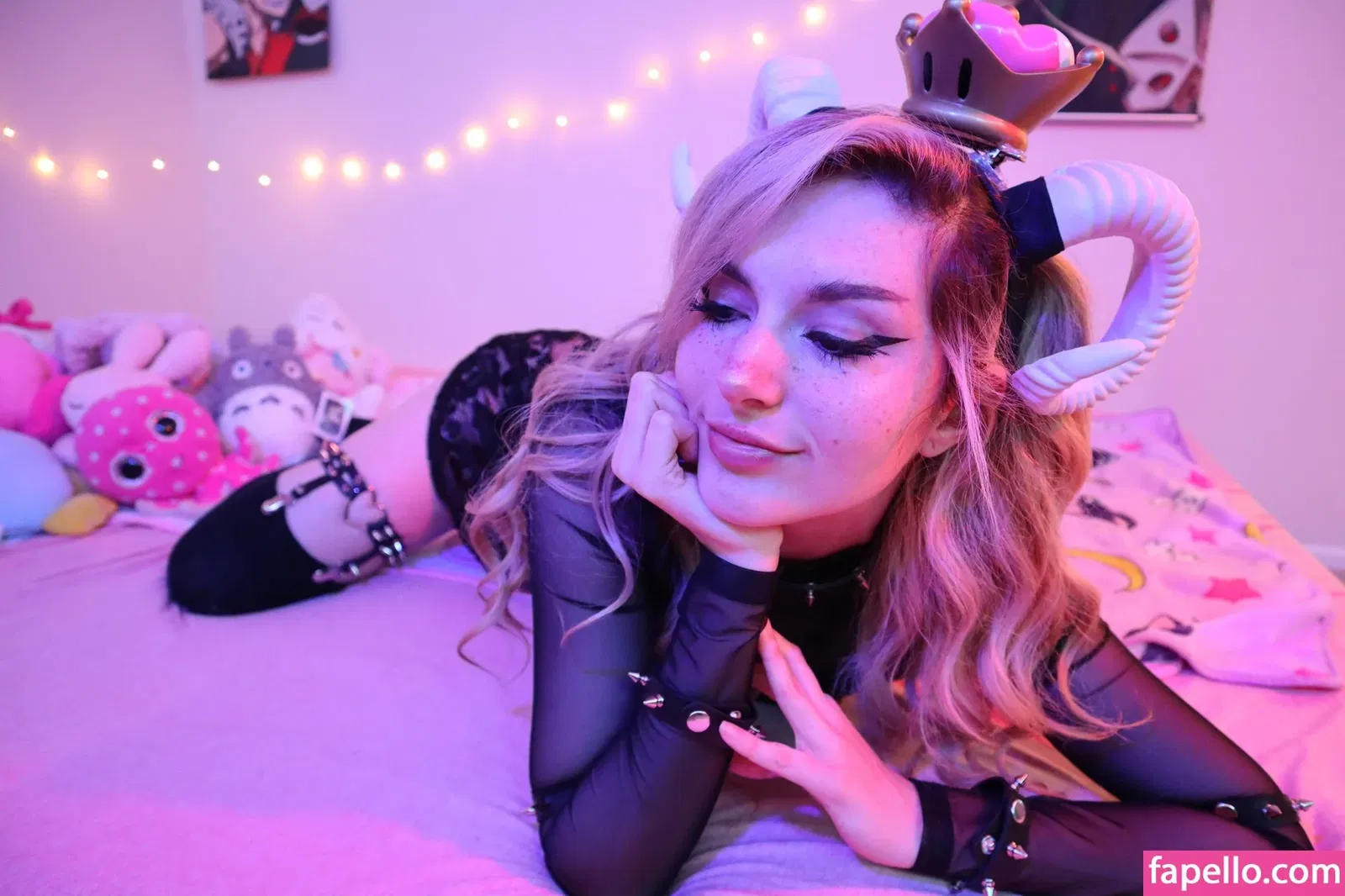 Busy B ASMR / busybasmr Onlyfans Photo Gallery 