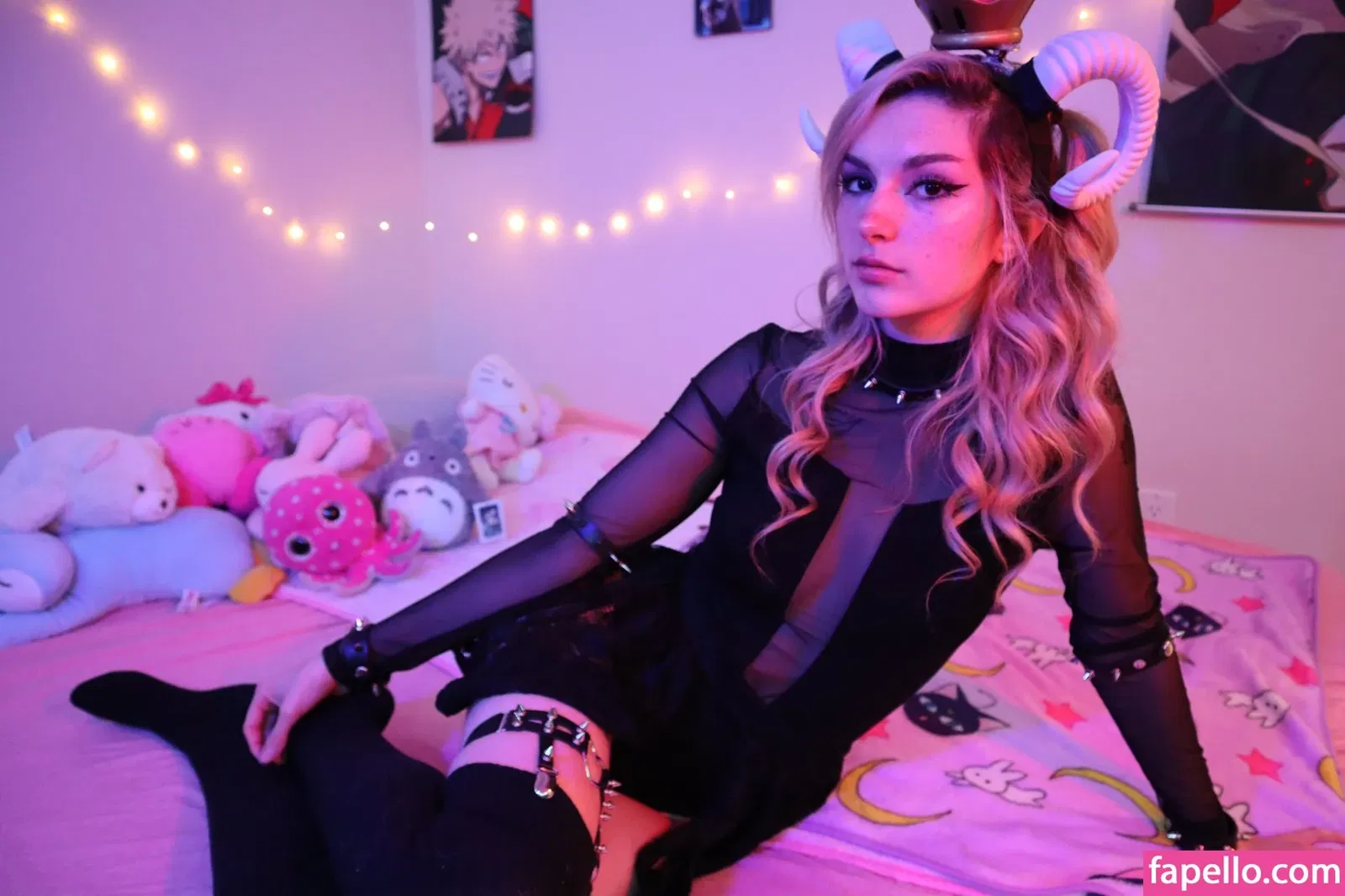 Busy B ASMR / busybasmr Onlyfans Photo Gallery 