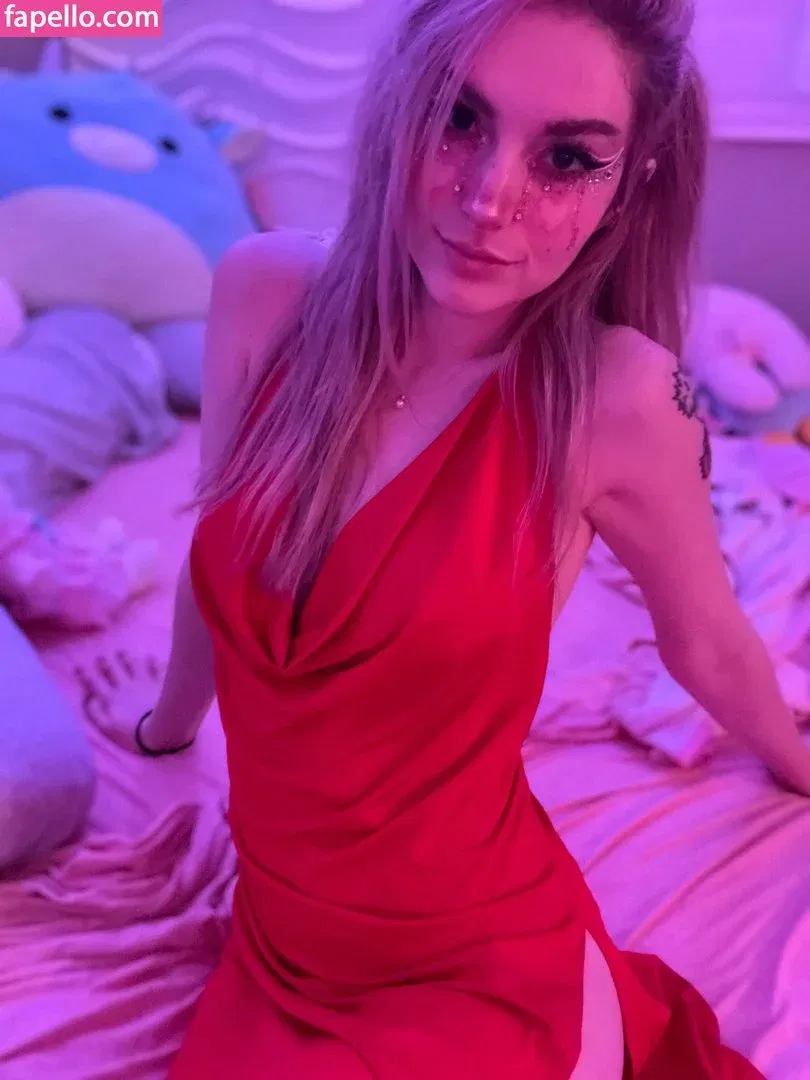 Busy B ASMR / busybasmr Onlyfans Photo Gallery 