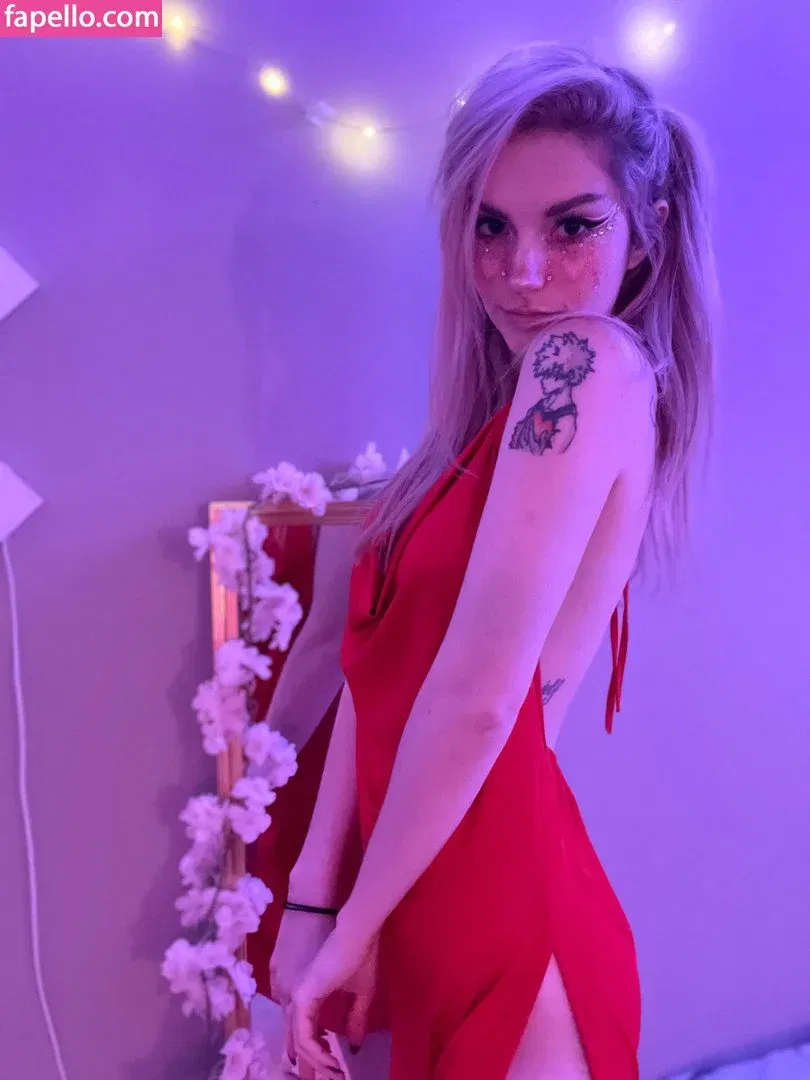 Busy B ASMR / busybasmr Onlyfans Photo Gallery 