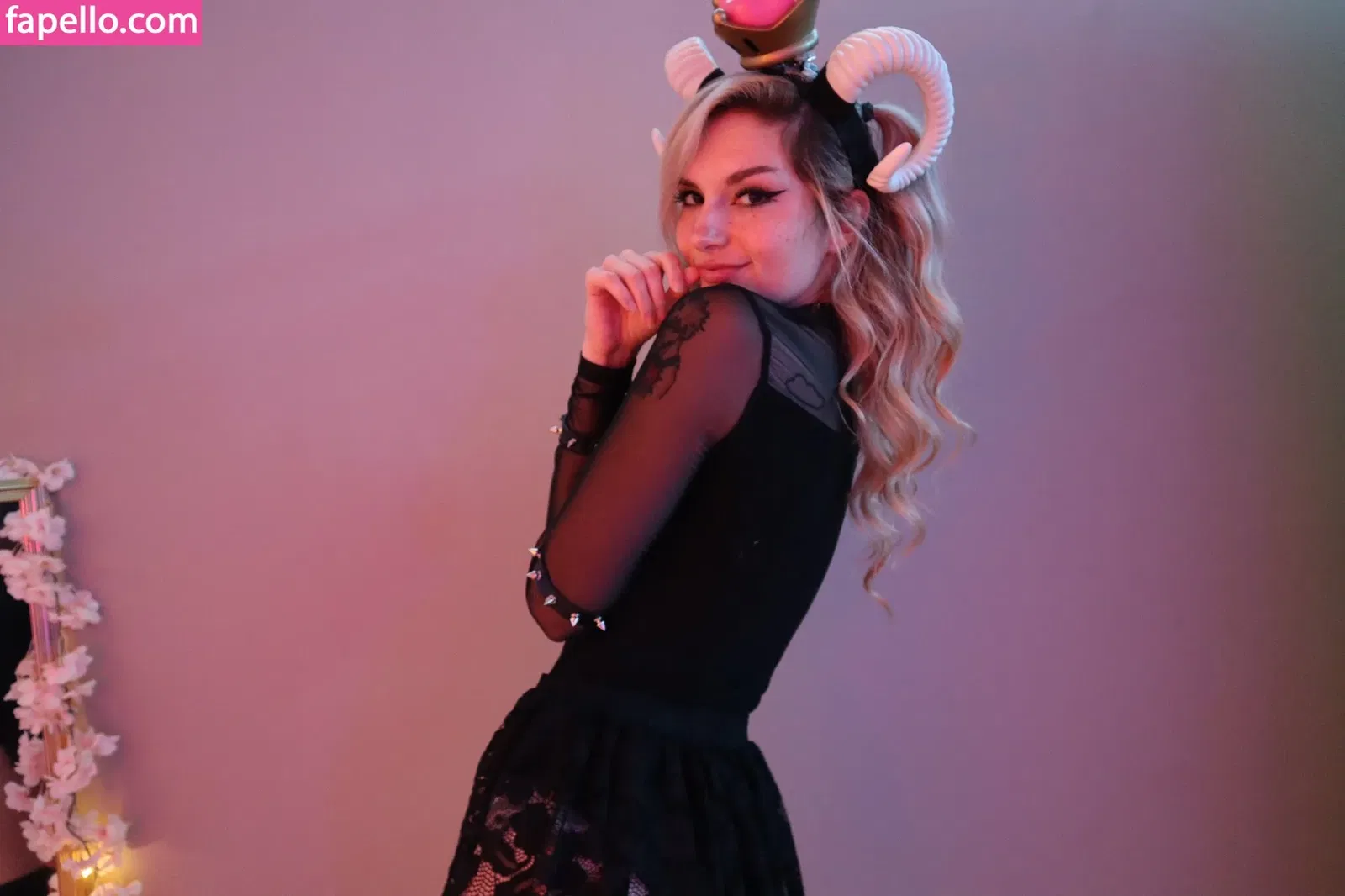 Busy B ASMR / busybasmr Onlyfans Photo Gallery 