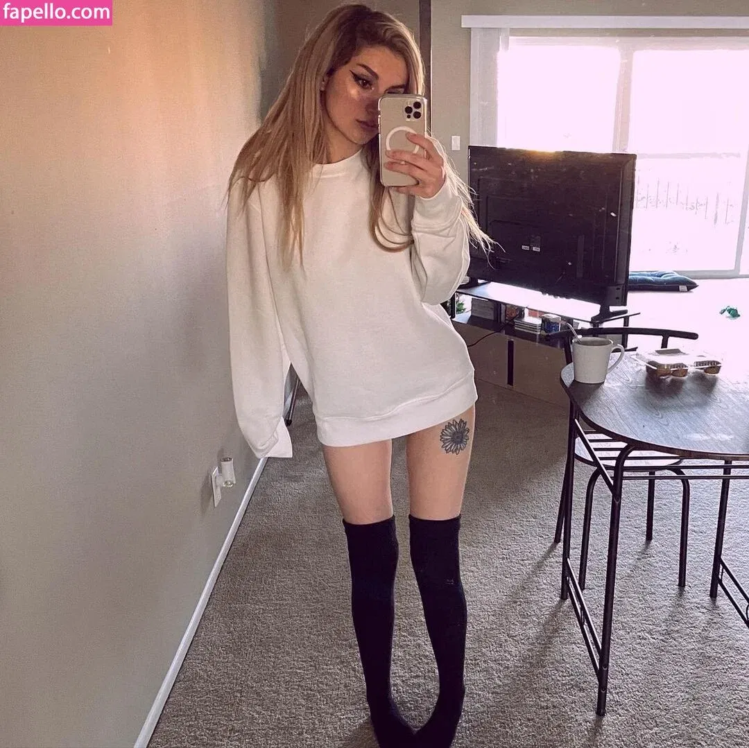 Busy B ASMR / busybasmr Onlyfans Photo Gallery 