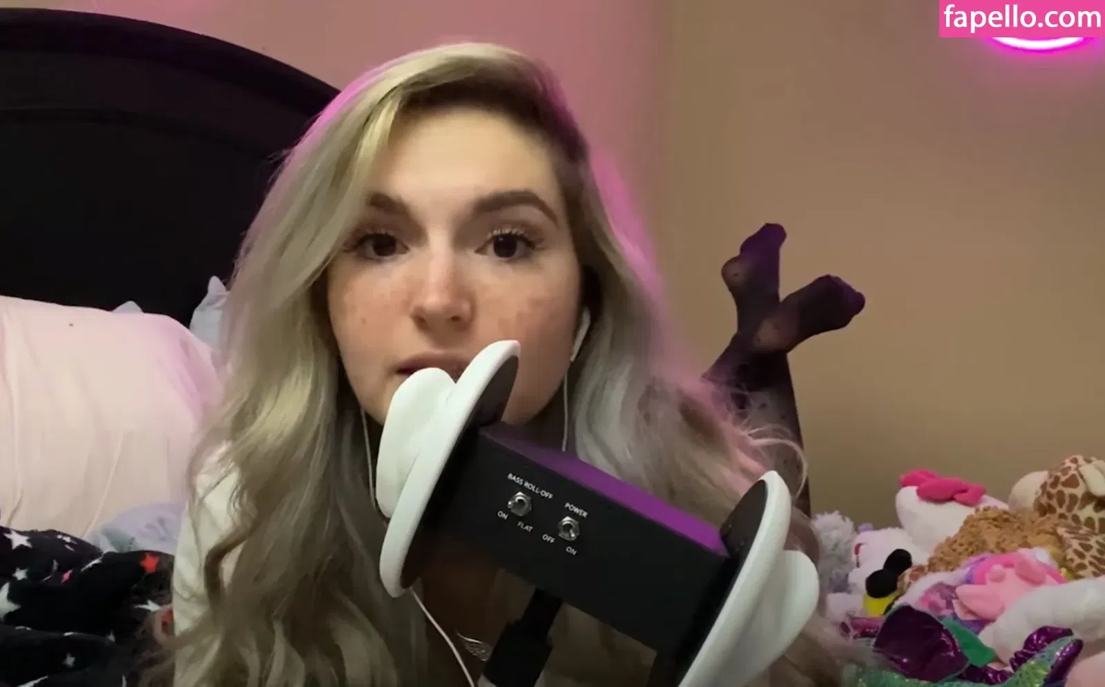 Busy B ASMR / busybasmr Onlyfans Photo Gallery 
