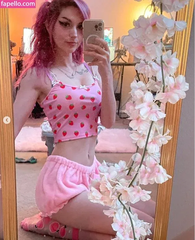 Busy B ASMR / busybasmr Onlyfans Photo Gallery 